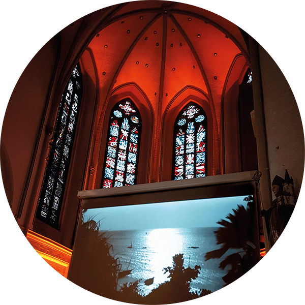 BILD_web_StPetri-AzaniaFrontCathedral_R_38_stPetri