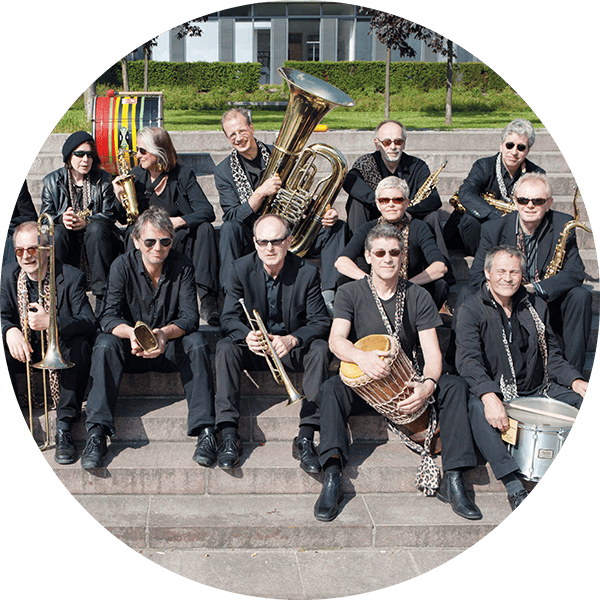 BILD_web_TutenUndBlasen_R_TutenUndBlasen