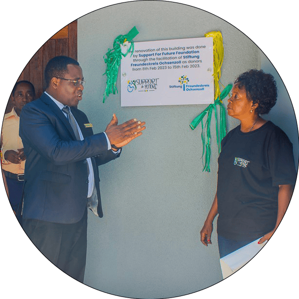 Photo_EPhoto-Eröffnung des neuen Küchen und Waschgebäudes 2022 März